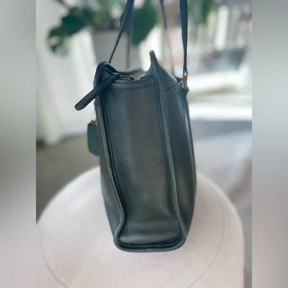 Coach RARE Pine Green Vintage Shoulder Brief - excellent condition - Picture 4 of 11